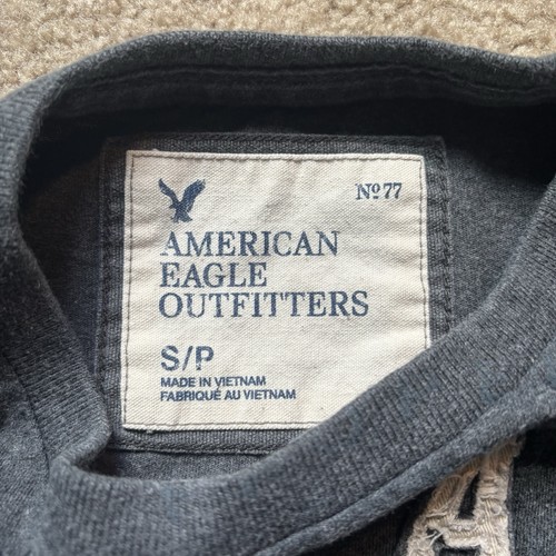 American Eagle Y2K Emo Grunge Grafik Langarm rauchgrau Top Damen Gr. Small - Bild 3 von 6