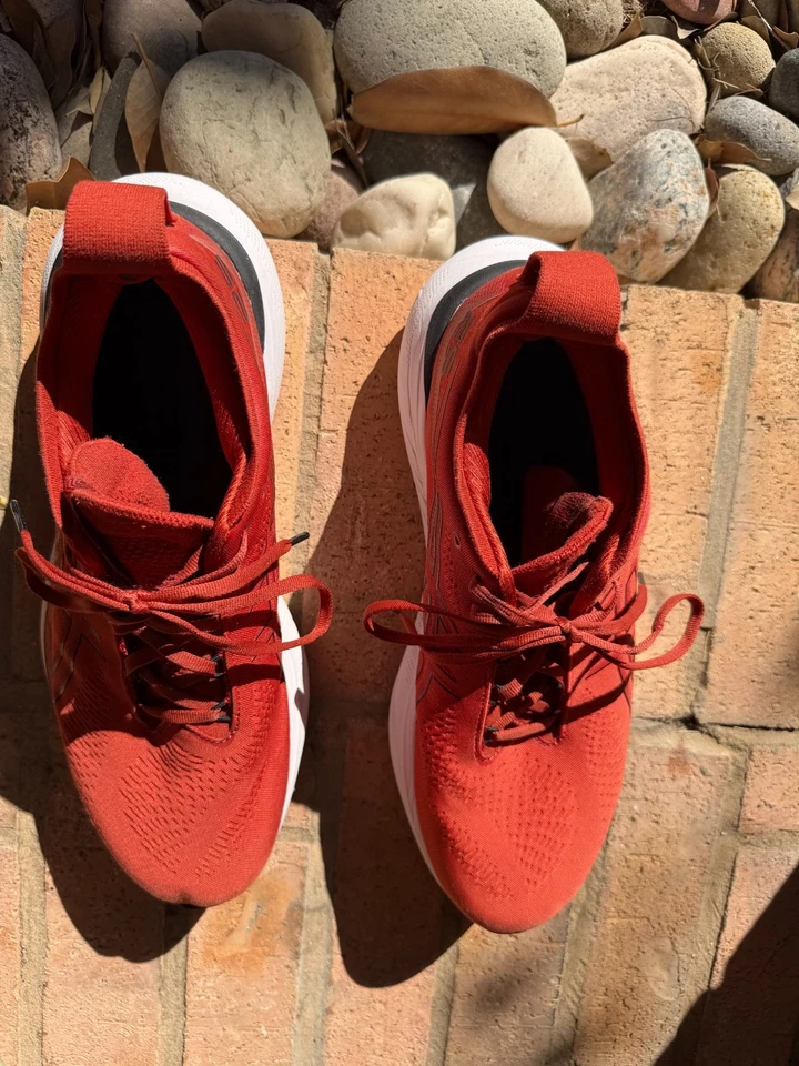 asics gel nimbus 25 rojo hombre 12 Foto 2 de 4