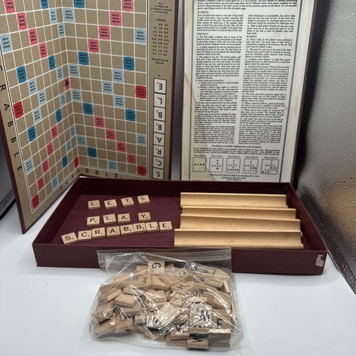 Vintage 1976 Scrabble Classic Board Game Selchow & Righter Complete 100 Tiles - Picture 10 of 24