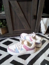 DC Women's Skate Shoe Sz 8.5  Platform White Pink Blue Worn Few Times