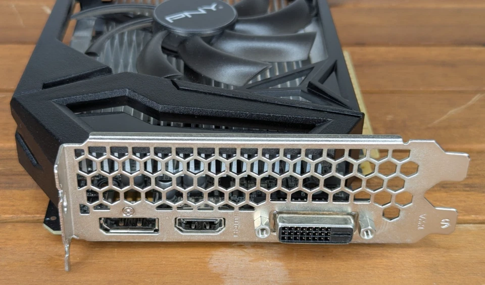 PNY NVIDIA GeForce GTX 1650 Super 4GB GDDR6 GPU Graphics Card PC Gaming - Image 4 of 4