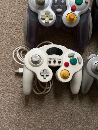 *FAULTY FOR PARTS* Nintendo Gamecube Controllers Silver Black White Purple X9 - Picture 5 of 10