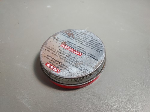 Vintage CROSMAN Hollow Point Hunting Pellets EMPTY ADVERTISING TIN Camp Decor - Picture 3 of 4