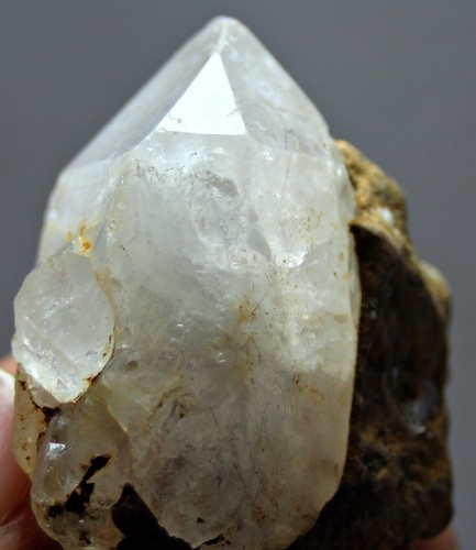 207.0 Ct Super Window Quartz Natural Crystal Specimen, Baluchistan Pakistan - Picture 3 of 10
