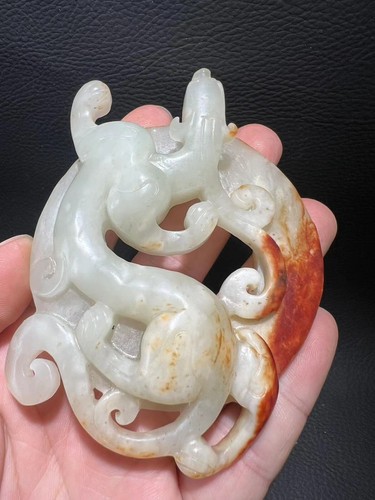 3.58-inch Chinese antique high relief jade wall - Picture 15 of 19
