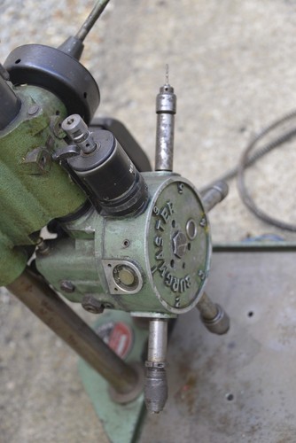 Bergmaster Turret Drilling & Tapping Machine. - Picture 9 of 11
