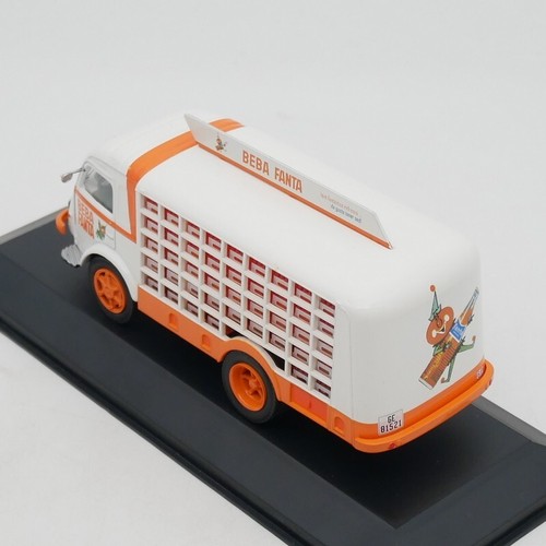 Ixo 1:43 Renault Galion Fanta 1964 Diecast Car Model Toy Vehicle - Picture 4 of 5