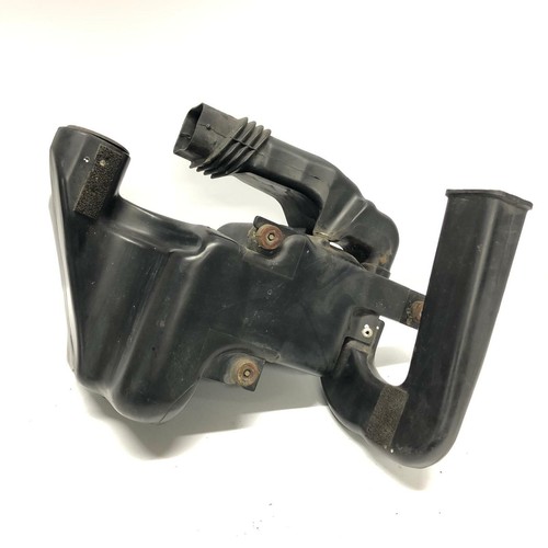 ⭐️ HONDA HR-V 1998-2006 GENUINE 1.6 AIR INTAKE BOX NOISE RESONATOR REDUCER BOX - Picture 2 of 3