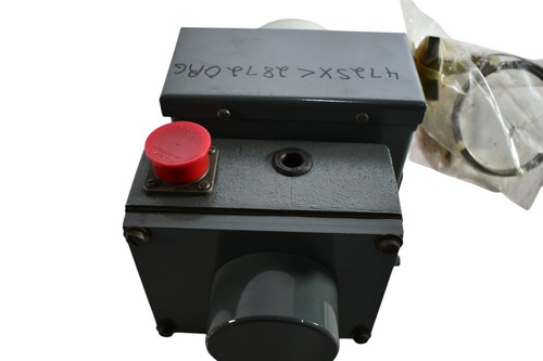 NEW MAGNETEK 104'' STROKE LINEAR CONTROL UNIT 925-A210472SX - Picture 3 of 6