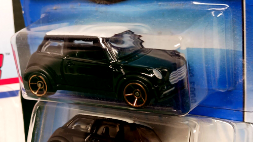 Hot Wheels-Mini Coopers-4 car lot-FTE-Flying Customs-Wheel Variation-Italian Job - Picture 9 of 22