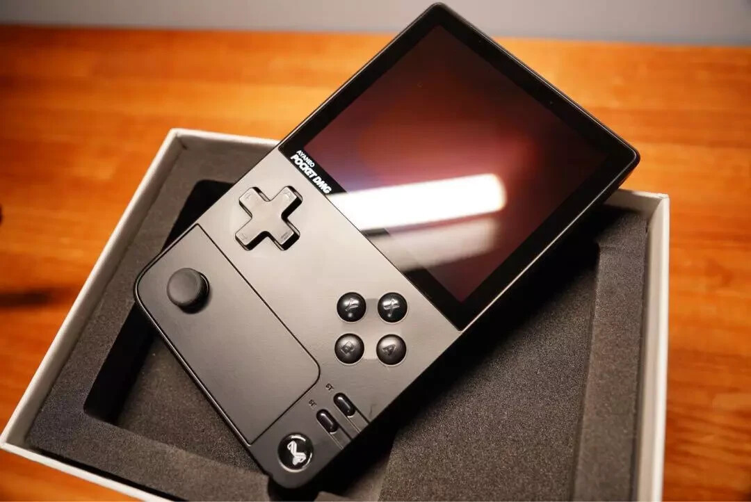 AYANEO PocketS 16GB 512GB 1440P ブラック 本日見つけた掘り出し物】超高性能Androidゲーム機AYANEO Pocket