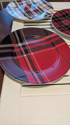 Pottery Barn ALPINE PLAID Salad Plates Set of 4 Tartan Check Denver Discontinued - Picture 3 of 6