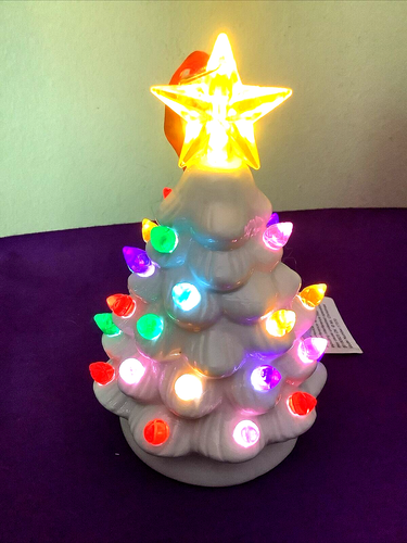 RETRO MR CHRISTMAS CERAMIC LIGHTED CHRISTMAS TREE ORNAMENT W/TIMER WHITE 208 - Picture 5 of 8