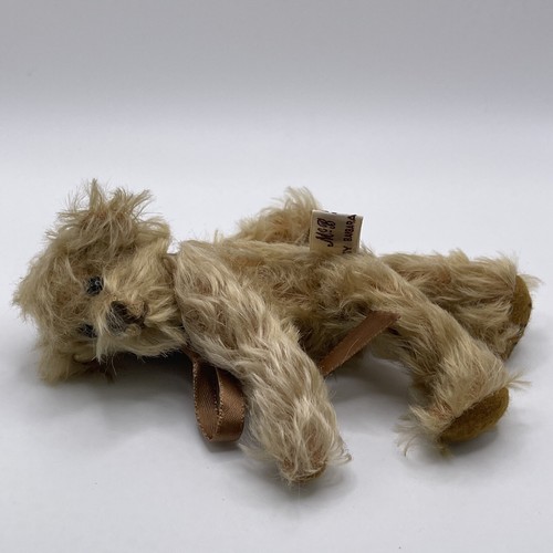 Oso mohair Barbara McConnell BUFFY hecho a mano firmado por el artista solo 25 hecho - Imagen 4 de 10