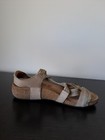 Foto 5 di 11