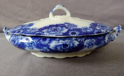 Antique New Wharf Pottery CAMBRIDGE Serving Dish With Lid  - Picture 2 of 12