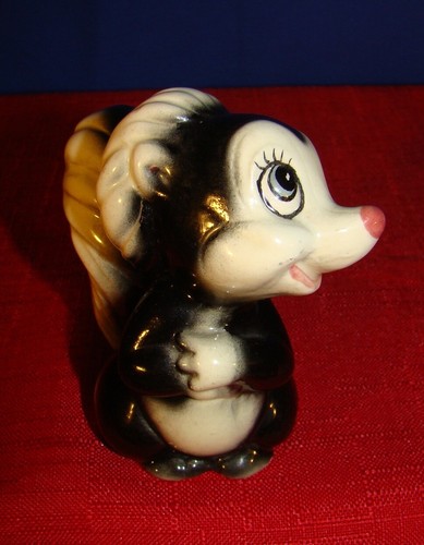 DISNEY'S EVAN K. SHAW / AMERICAN POTTERY FLOWER 3 1/4”- JUST LOOK AT THOSE EYES! - Picture 5 of 11