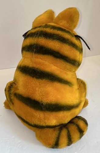 DAKIN & Co GARFIELD Cat Large Stuffed Plush Sitting 10" Toy 1981 - Picture 6 of 16