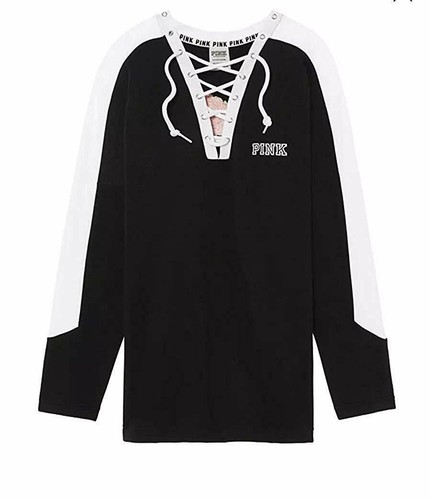Sudadera Victoria's Secret Rosa con Cordones Universitarios Crew Negra Bordadas Rosas - Imagen 2 de 5