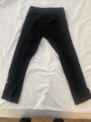 Lululemon Crop Leggings 21" Size 4 Black - Picture 6 of 11