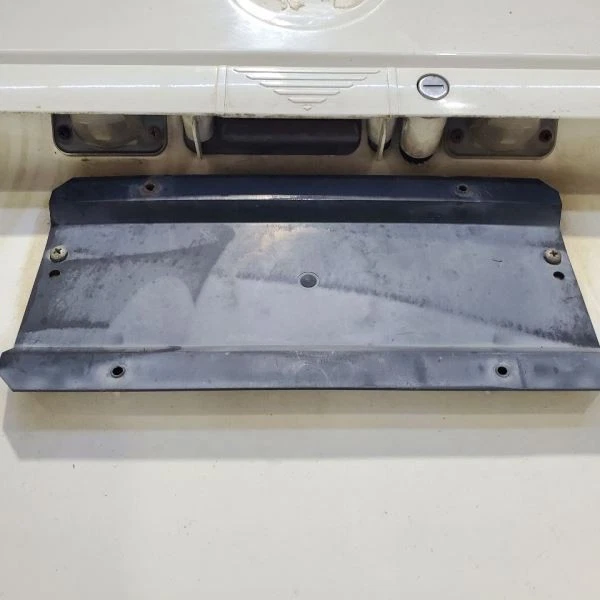 Puerta trasera maletero furgoneta blanca tracción delantera OEM 1999 00 01 02 2003 Volkswagen Eurovan Foto 2 de 4