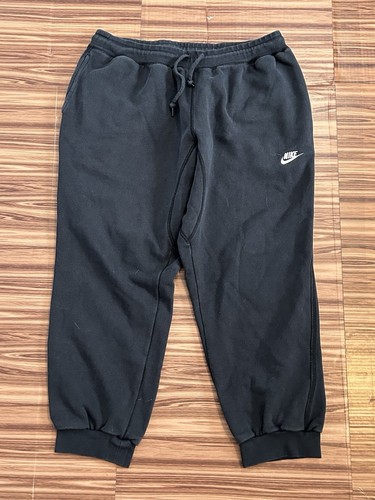Nike Jogginghose Herren schwarz Club Fleece bestickt Swoosh Logo Sweatpants Gr. 2XL