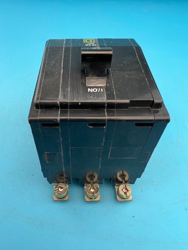 Square D QOB335 35 Amp 3 Pole Circuit Breaker QOB 240VAC 35A 3P — NEW - Picture 4 of 8