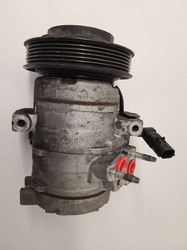 2006-2010 CHRYSLER 300 AC Compressor 55111034AA 06-10 - Picture 1 of 12