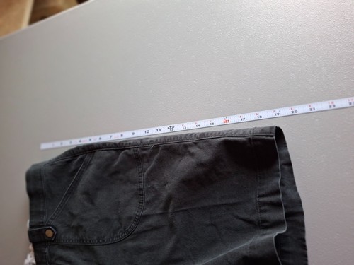 Lee Women's Casual Shorts Size 12 Black Utility Pockets Mid Rise Goth Minimalist - Picture 7 of 8