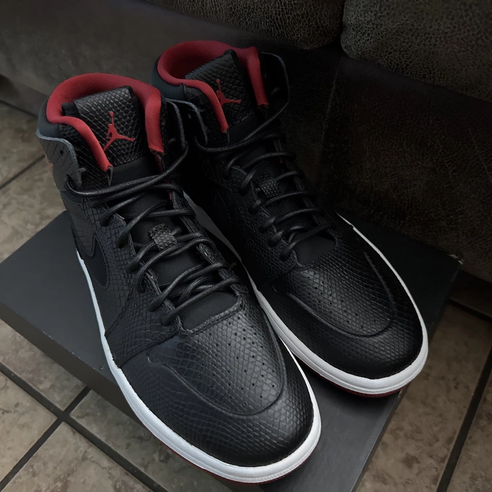 Air Jordan 1 Retro Alto Nuevo Piel de Serpiente 100% Auténtico 8M Foto 2 de 4