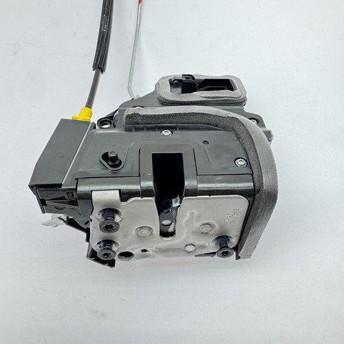 2021-2025 CHEVROLET TRAILBLAZER REAR RIGHT DOOR LATCH LOCK ACTUATOR OEM 13560691 - Picture 4 of 10