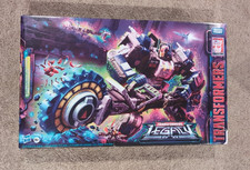 Transformers Legacy Cybertron Universe Metroplex Titan Class Factory sealed NSIB