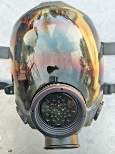 MSA Advantage 1000 NBC Gas Mask 805408 Size Medium Fully Functional Old Stock