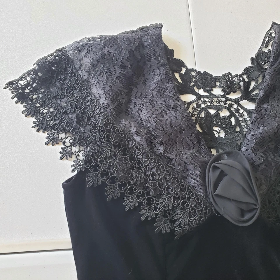 90s Y2K Gothic. Whimsigoth Dress Womens Medium Velvet Lace Collar Vintage Vamp - Image 3 of 4