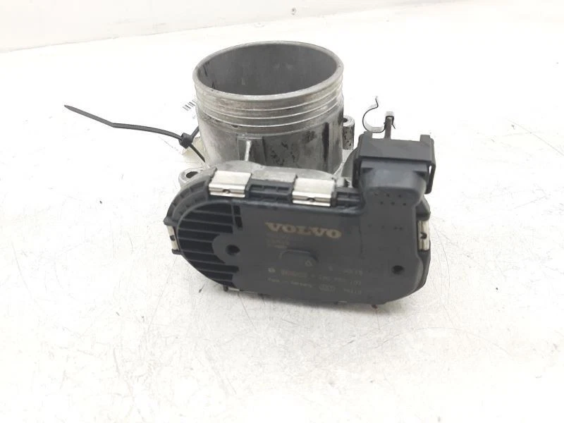 Cuerpo del acelerador con turbo para Volvo S60 2006-2009 OEM 307115543 Foto 4 de 4