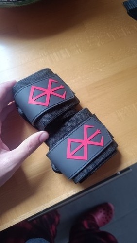 Wrist Wraps Anime per Powerlifting Berserk Anime Wrist Wrap con passante per pollice - Foto 1 di 4