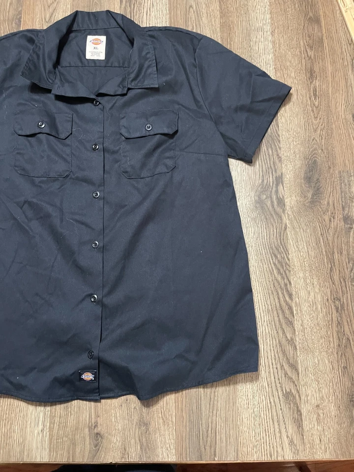 Camisa Dickies, Para Mujer Talla XL, Negra Manga Corta Camisa Abotonada Camisa de Trabajo Foto 4 de 4
