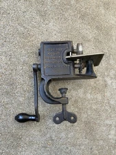 Vintage Clean Cut Pinking Machine Fabric Cutter South Richland Machine Co. NY