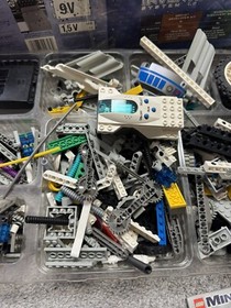 LEGO MINDSTORMS: Robotics Invention System Mixed Lot (9747,9748,9754,)