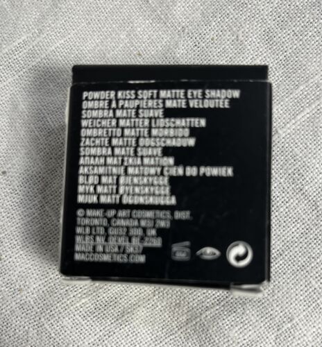 MAC Powder Kiss Soft Matte Eye Shadow GOOD JEANS 0.05 OZ / 1.5 G - Picture 4 of 5