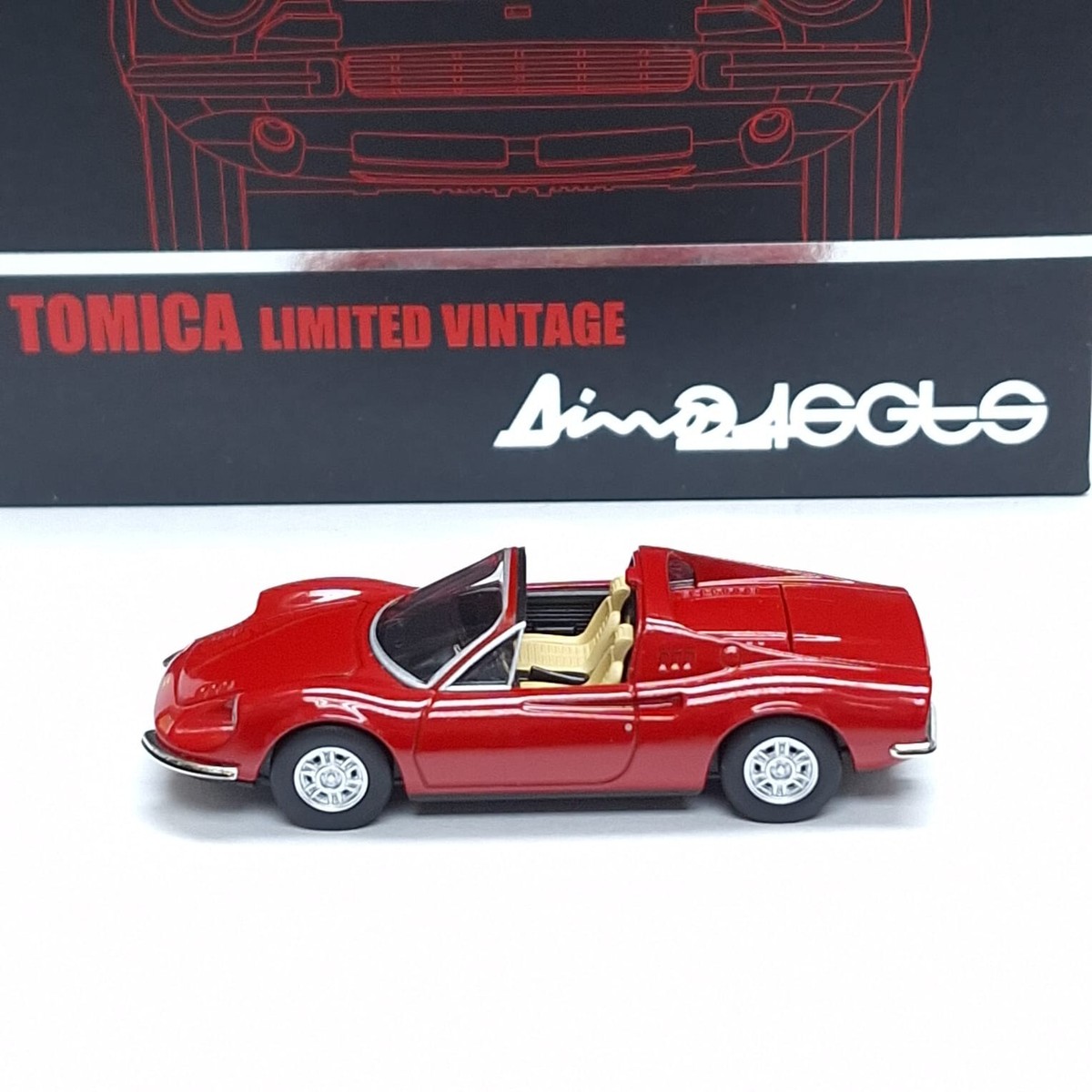 TOMICA LIMITED VINTAGE 246 GTS 2台セット Tomica Limited Vintage NEO TLV Ferrari Dino 246 GTS 1/64