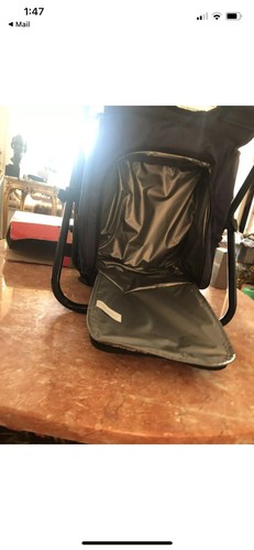 Convertible cooler backpack strap for easy transport - Picture 6 of 7