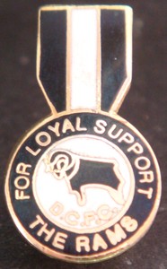 DERBY COUNTY FC Vintage FOR LOYAL SUPPORT Badge Brooch pin ...