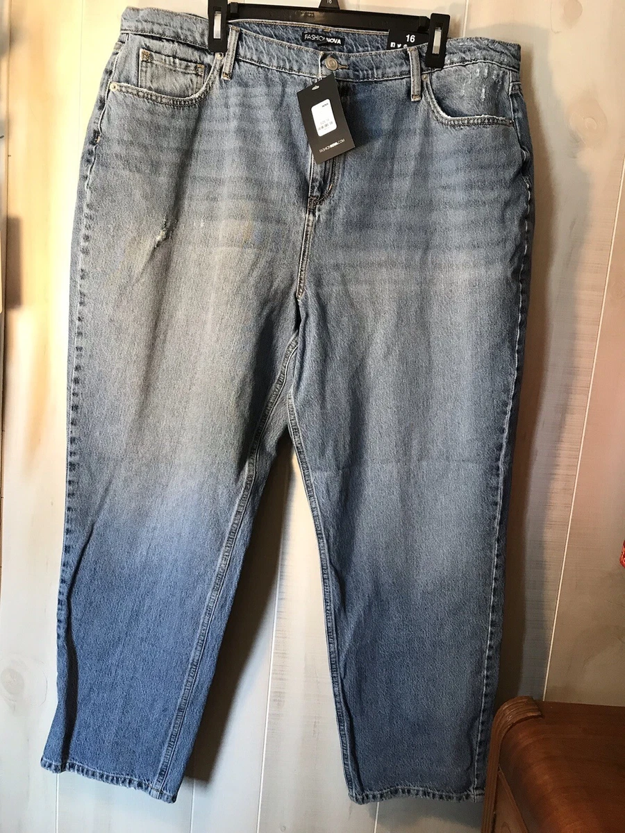 Fashion nova jeans on short girl cheap