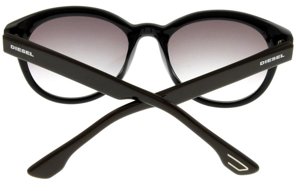 Diesel DL0041 20B Black Round Gray Gradient Non-Polarized 54mm Unisex Sunglasses - Image 4 of 4