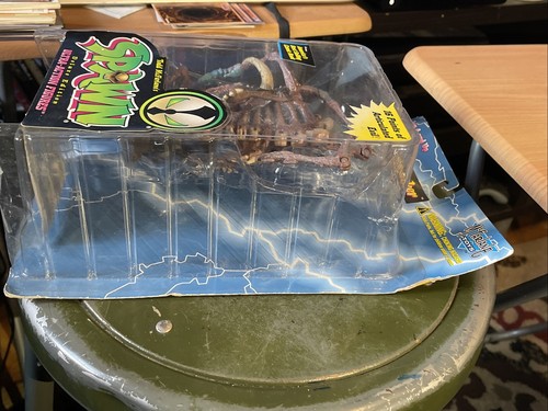 Mcfarlane Toys Spawn Vertebreaker Deluxe Edition Ultra Action Figure 1995 NIB* - Picture 5 of 10