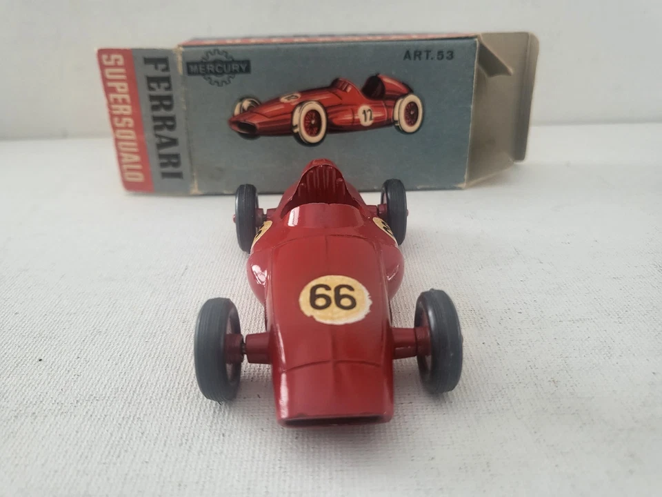 Carro de corrida F1 Supersqualo da Mercury Itália - Imagem 3 de 4