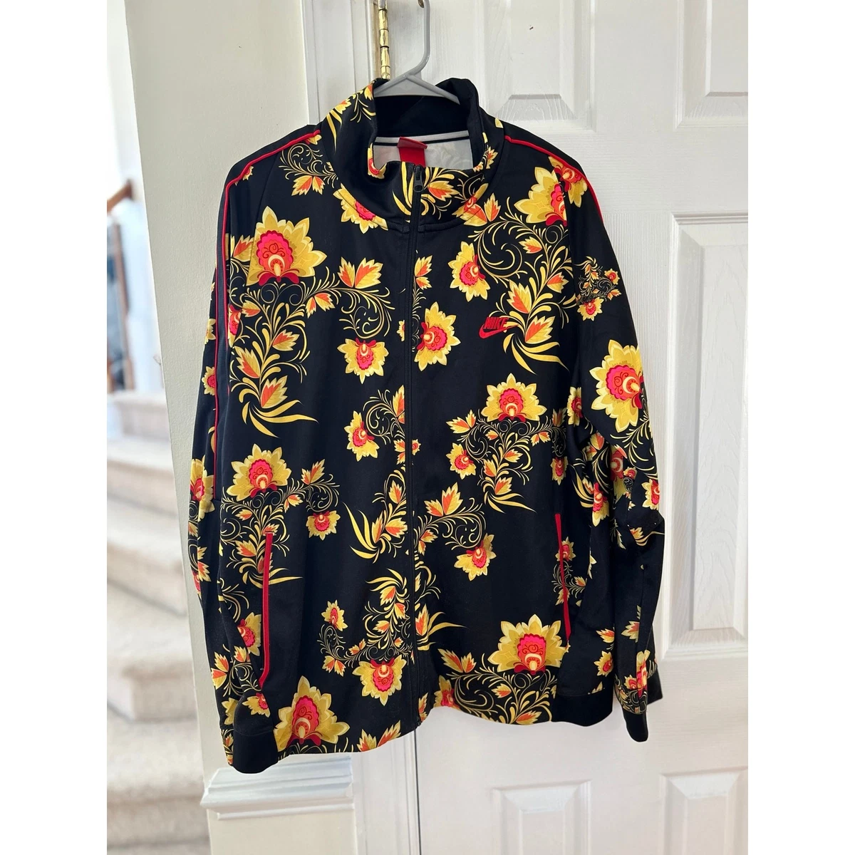 Nike Black N98 Floral Tribute Soccer Khokhloma Russian Brazil Zip