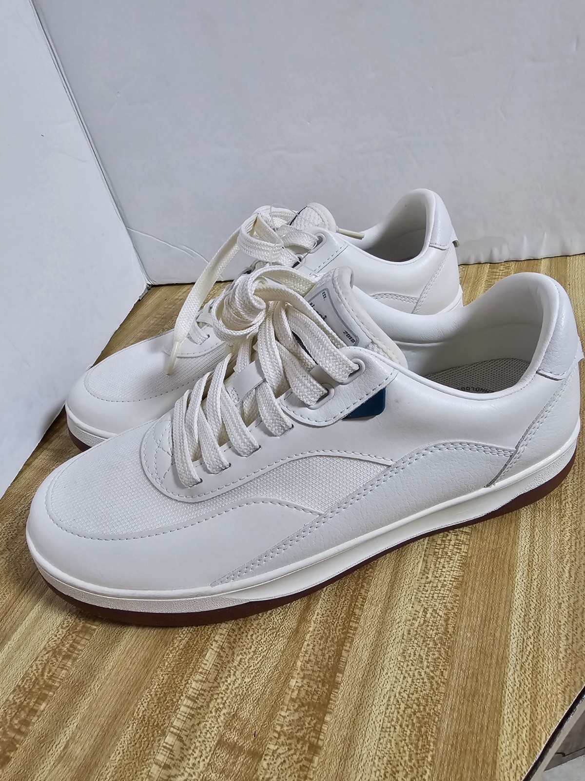 Vessi Courtside Classic Women's Size 8 Waterproof Sneakers Off-White NWOT thumbnail 4