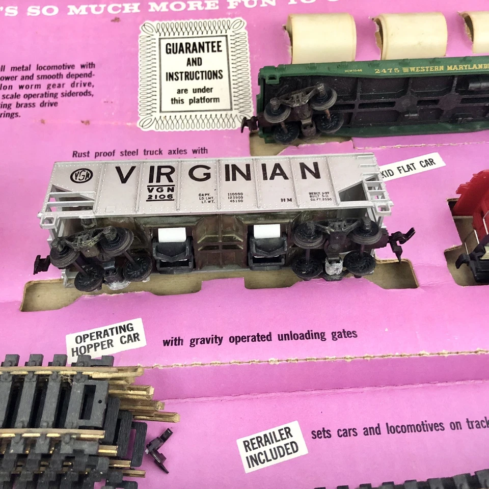 Vintage 1963 TYCO T6303a Merchandiser East HO Gage Train Set New York Central - Image 4 of 4